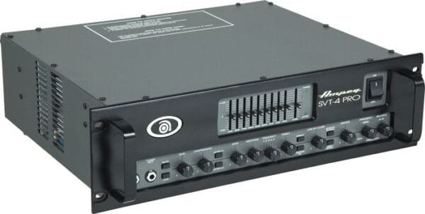 AMPLIFICADOR DE BAJO AMPEG SVT 4 PRO